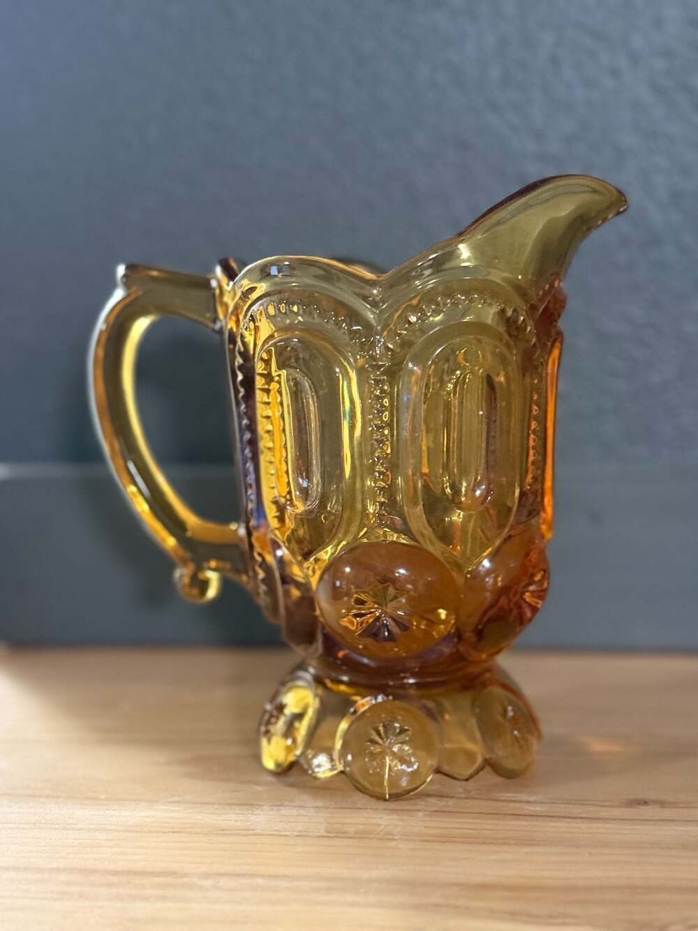 VTG L.E. Smith Amber Glass Moon & Stars Creamer
